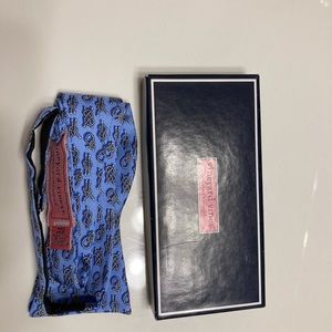 Men’s Vineyard Vines Bowtie